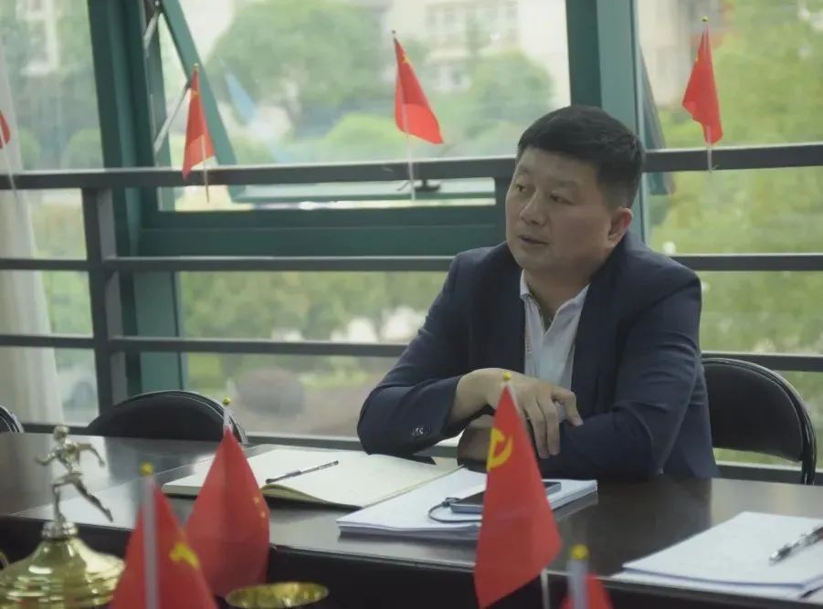1653275574132839.jpg 铁道工程学院院长张同文发言.jpg