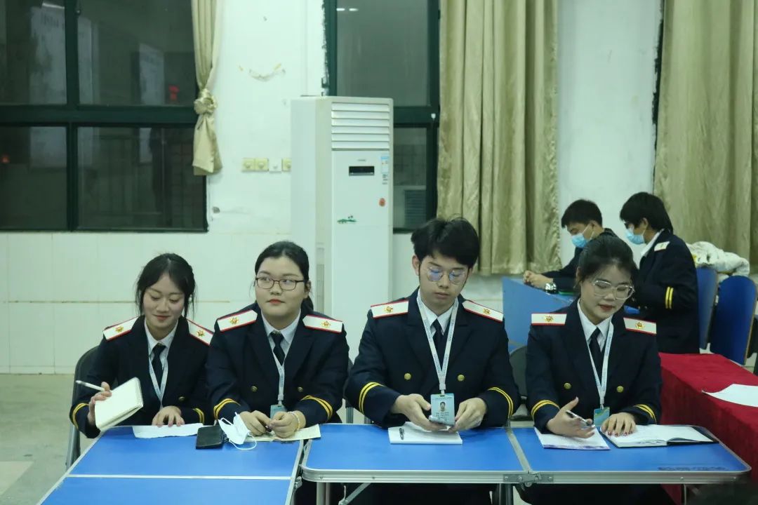 1648702249465474.jpg 铁工2101班参赛小组.jpg