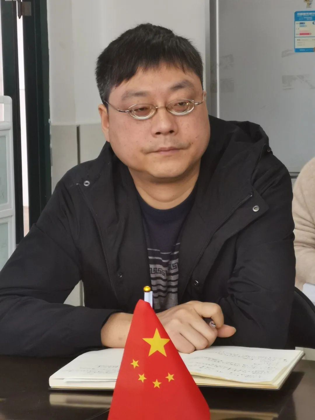1647580266132963.jpg 铁道工程学院教学科科长曾锟.jpg