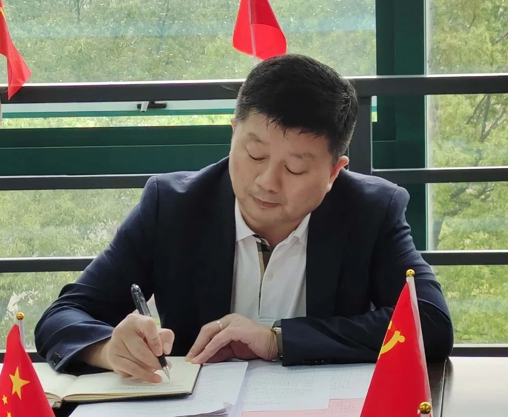 1653889889503342.jpg 铁道工程学院院长张同文.jpg