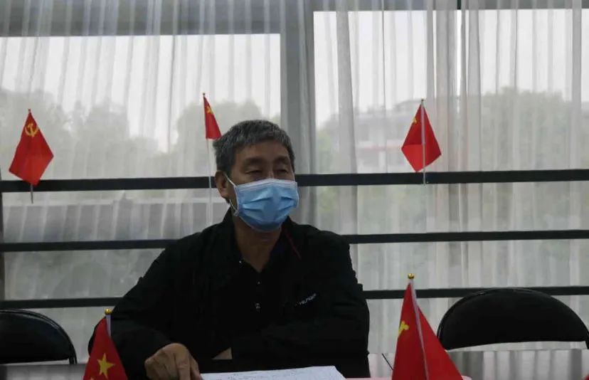 1652544748568578.jpg 铁道工程学院副院长蔡世勋发言.jpg