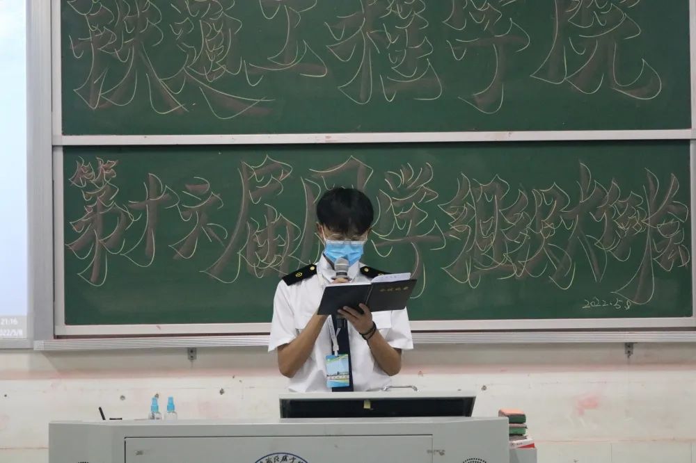 勤工俭学部汇报工作.jpg