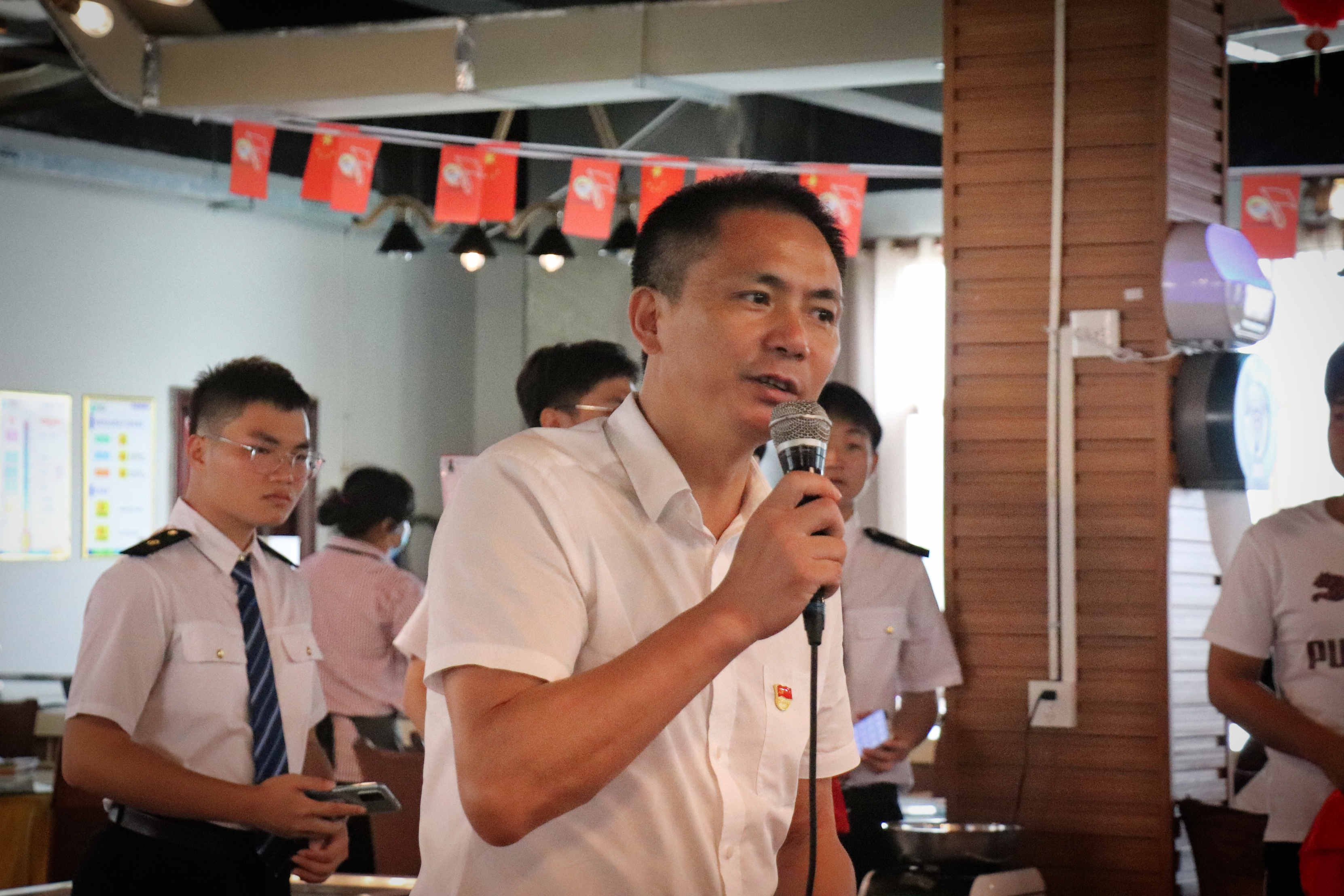 1625118815486947.jpg 铁道工程学院党总支专职副书记唐钧山发言.jpg