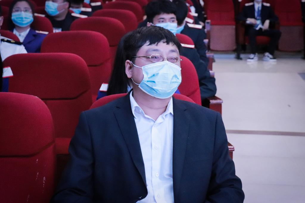 铁道工程学院教务科科长曾锟.jpg