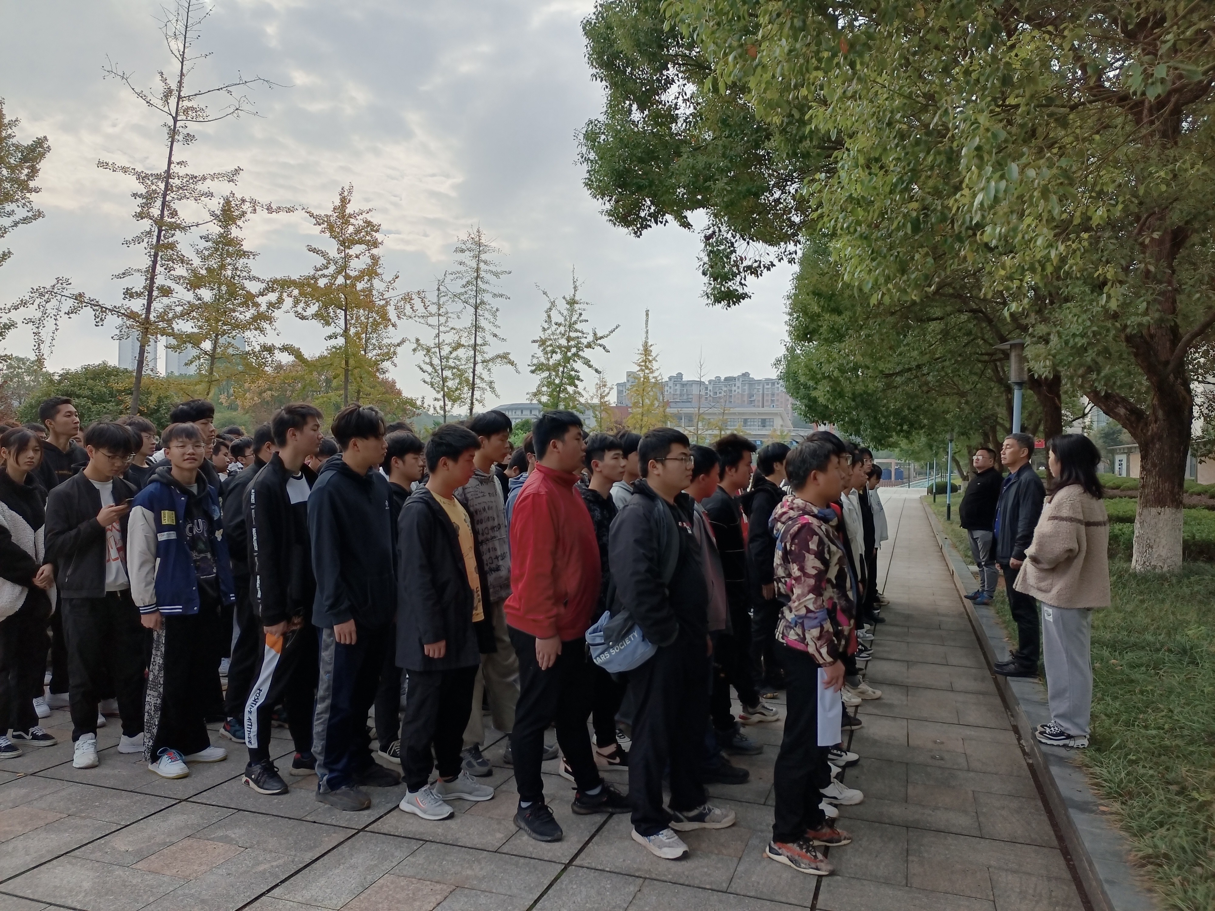 QQ图片20211020100831.jpg