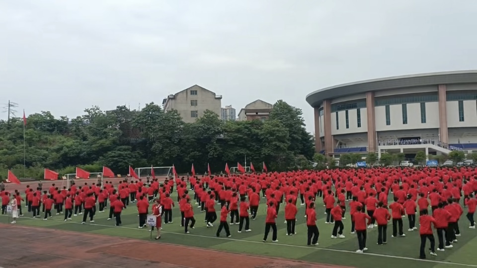 833A3