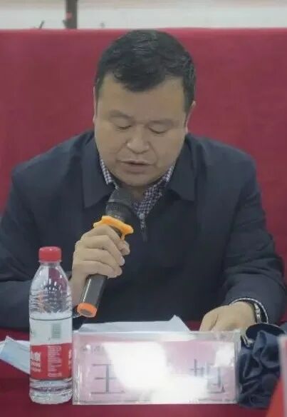 1650269328113810.jpg 湖南高速铁路职业技术学院党委委员组织人事处处长王晨旭讲话.jpg