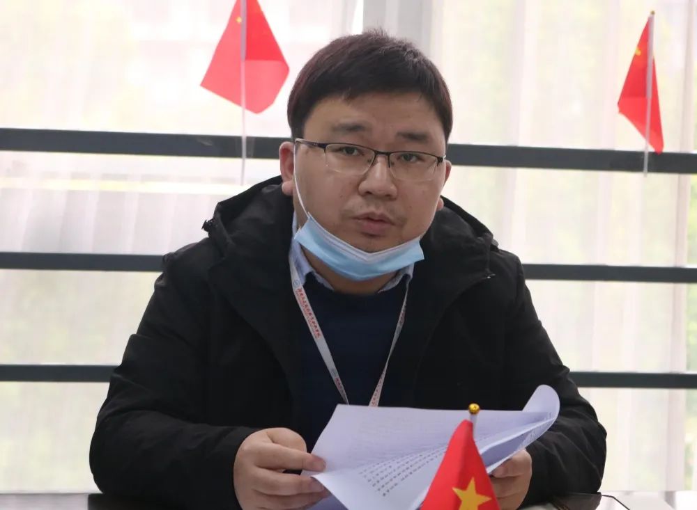 1648365887721513.jpg 铁道工程学院党总支书记杨东方发言.jpg