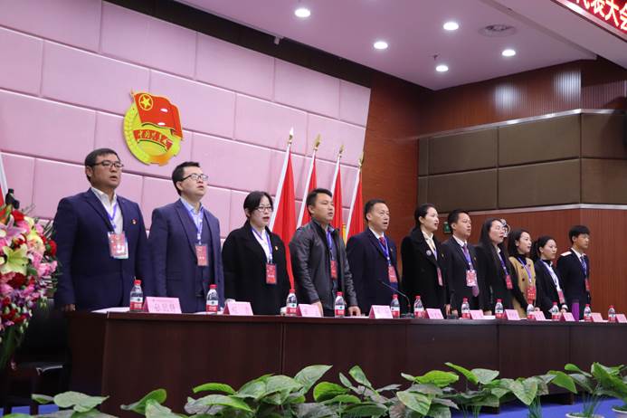 1575855606121934.jpg 说明: D:\湖南高铁院新闻中心\湖南高铁院新闻中心\002、新闻资料库\001、新闻中心资料库\2019-12-09 宣统处 不忘初心跟党走 砥砺奋进新时代\资料\4闭幕式.JPG