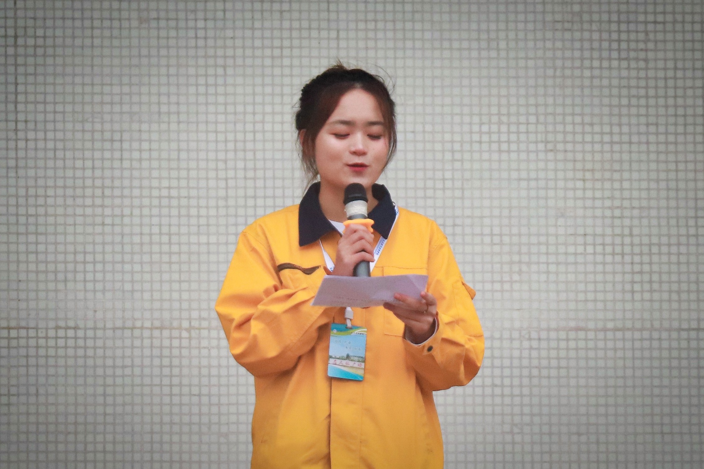 1634660311647068.jpg 学生代表发言.jpg