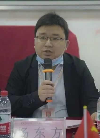 1650269306672156.jpg 铁道工程学院党总支书记杨东方发表讲话.jpg