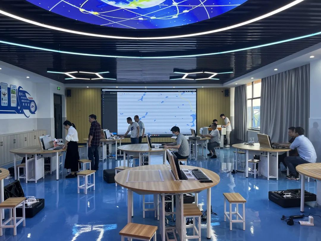 1651922894924107.jpg 学习现场.jpg